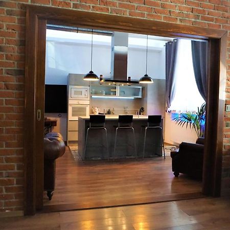 Maximilian Central Apartment Прага Экстерьер фото
